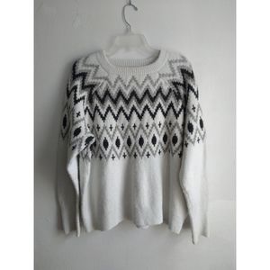 a.new day White Fuzzy Zigzag Sweater Crewneck